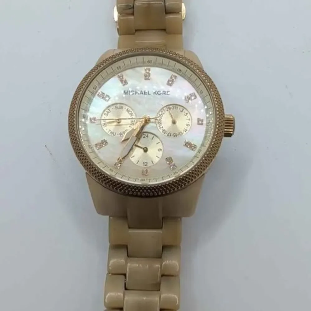 Michael Kors MK5039 Jet Set Women's Watch Cream Resin Gold Tested New Battery